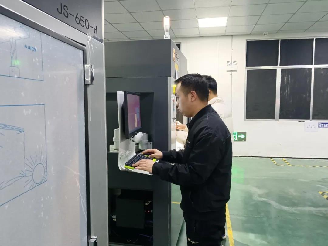 湘東這個(gè)重大高科技工業(yè)項(xiàng)目 年產(chǎn)值將超3億元 湘東這個(gè)重大高科技工業(yè)項(xiàng)目 年產(chǎn)值將超3億元